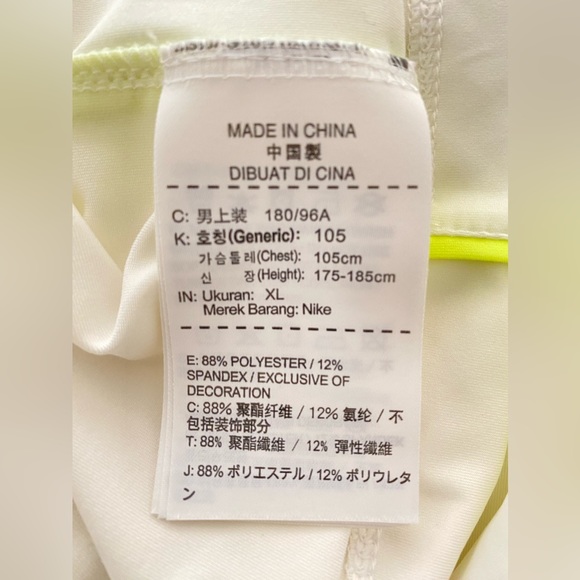 Nike Dri-FIT Victory Men's Golf Polo. Chest 44" White wz neon yellow pipes. - Picture 9 of 9